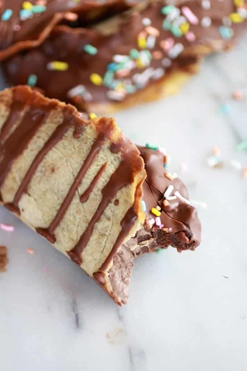 Brown Butter Crepe Ice Cream Tacos https://fatburn.fit/