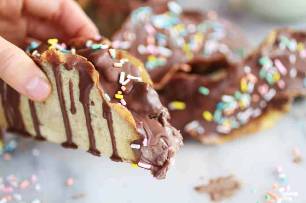 Brown Butter Crepe Ice Cream Tacos https://fatburn.fit/