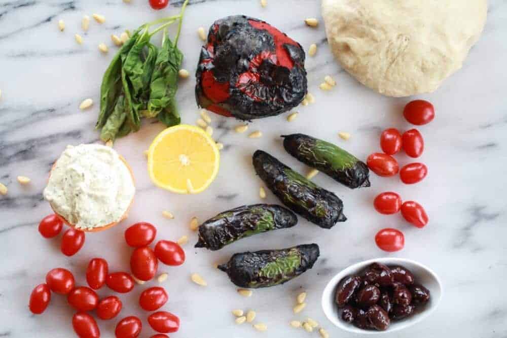 Whipped Feta and Roasted Jalapeño Greek Pizza https://fatburn.fit/