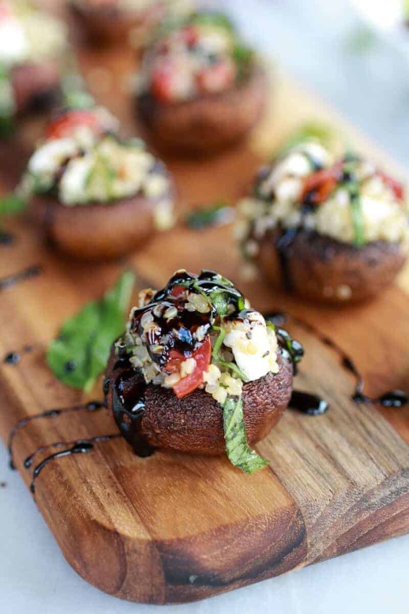 Caprese Quinoa Grilled Stuffed Mushrooms with Balsamic Glaze | https://fatburn.fit/