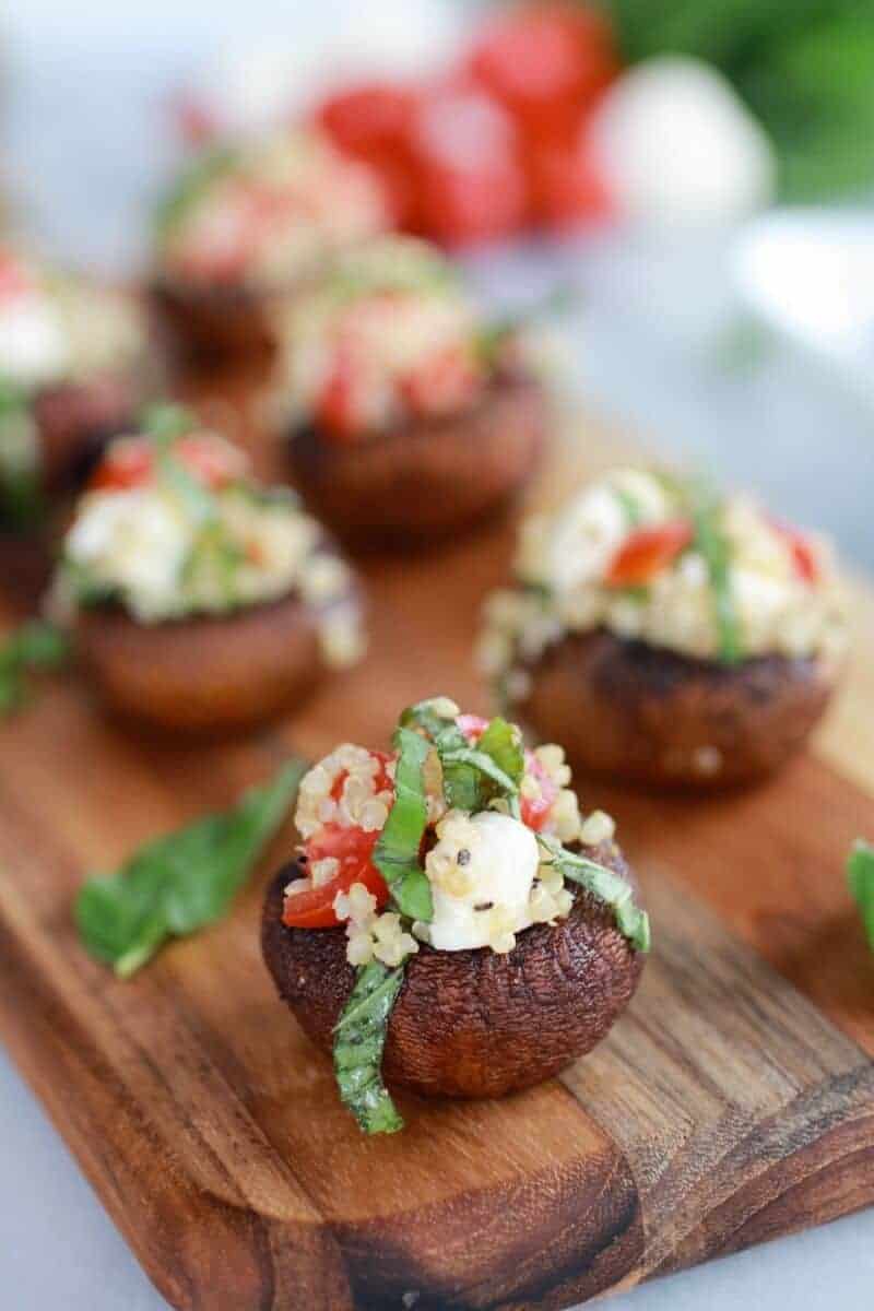 Caprese Quinoa Grilled Stuffed Mushrooms with Balsamic Glaze | https://fatburn.fit/