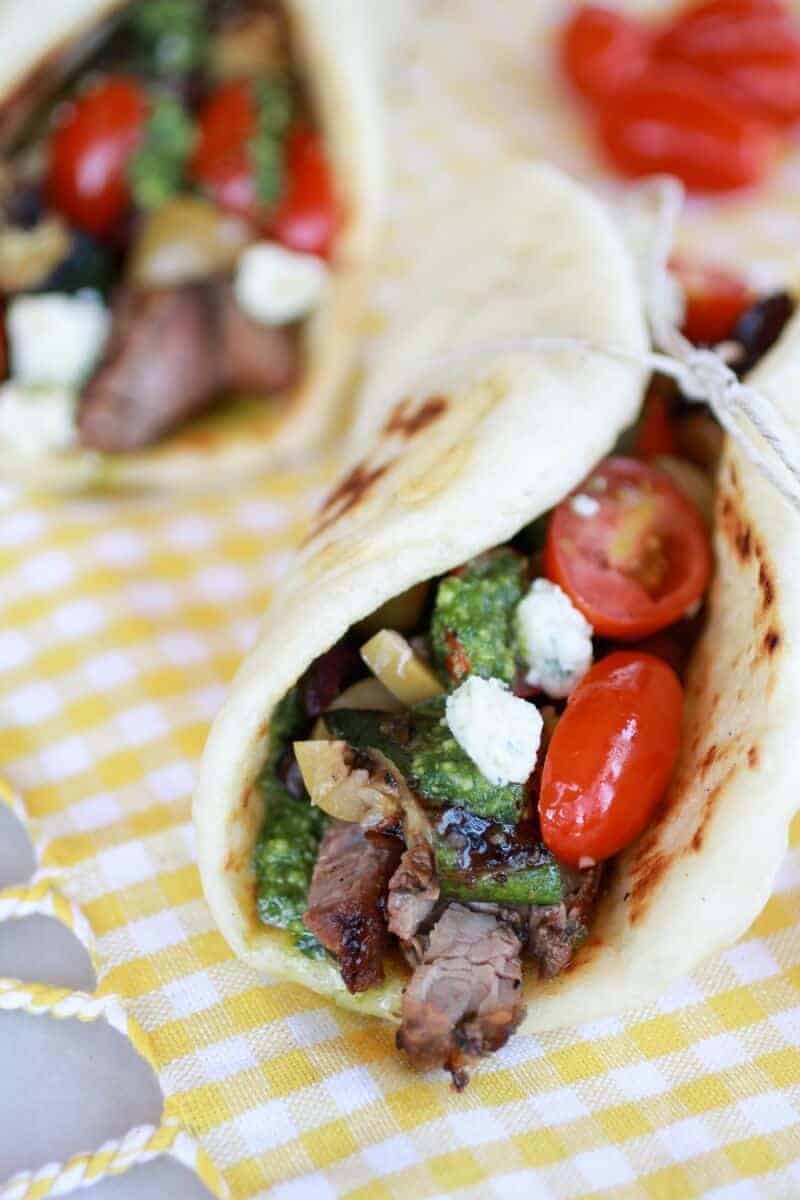 Greek Steak and Pesto Salad Gyros | https://fatburn.fit/
