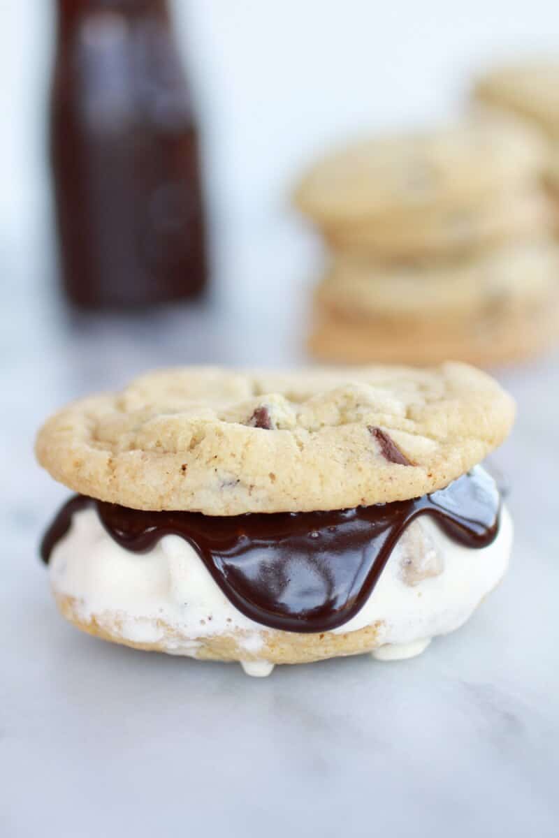 Hot Fudge Chocolate Chip Cookie Cookie Dough Ice Cream Sandwich | https://fatburn.fit/