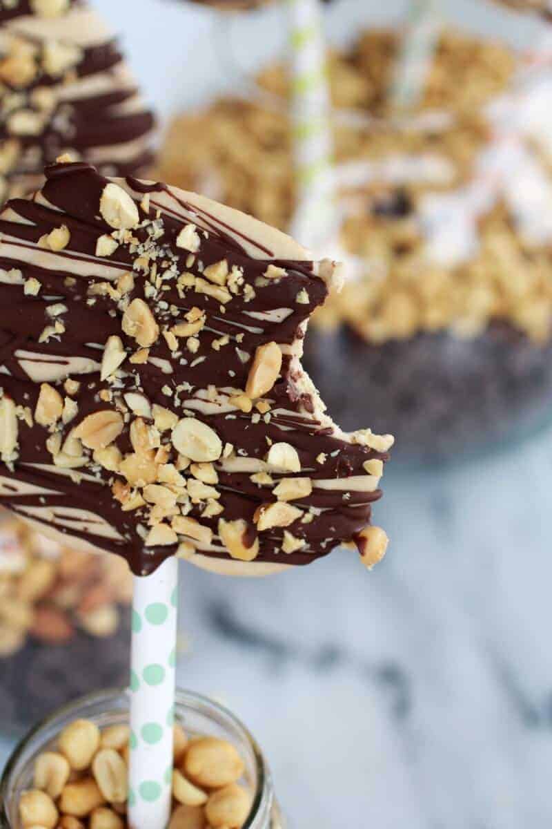 Peanut Butter Banana Frozen Yogurt Pops with Chocolate Drizzle | halfbakedharvest.com