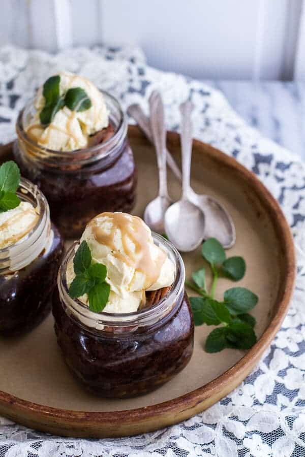 Kentucky Derby Mini Chocolate-Pecan Cakes with Vanilla Bourbon Smash Ice Cream | halfbakedharvest.com