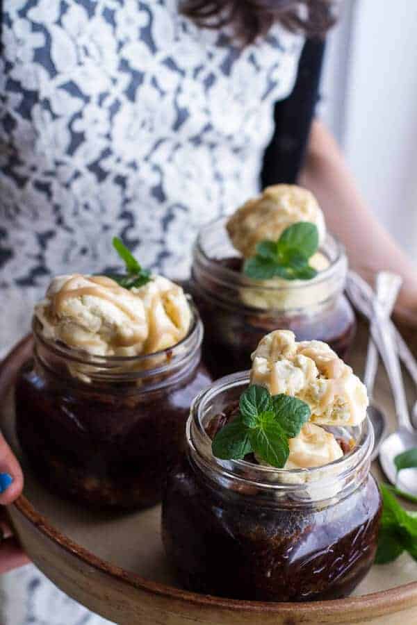 Kentucky Derby Mini Chocolate-Pecan Cakes with Vanilla Bourbon Smash Ice Cream | halfbakedharvest.com