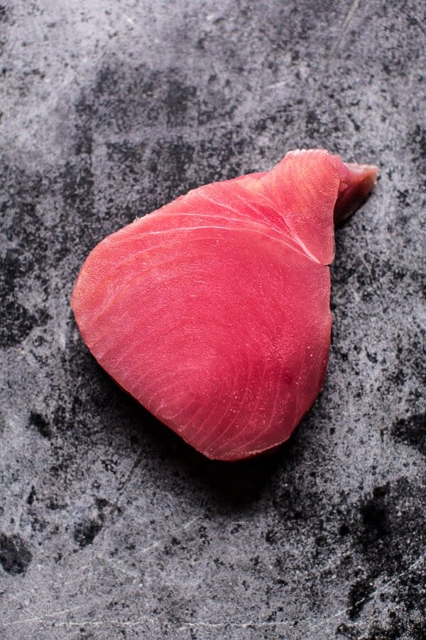 30 Minute Korean Stir Fried Shishito Pepper Rainbow Veggie Noodles with Seared Tuna | halfbakedharvest.com @hbharvest