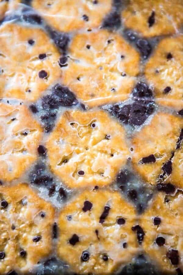 Addicting 4-Ingredient Buttery Chocolate Covered Ritz Bark (aka…Christmas Crack) | halfbakedharvest.com @hbharvest