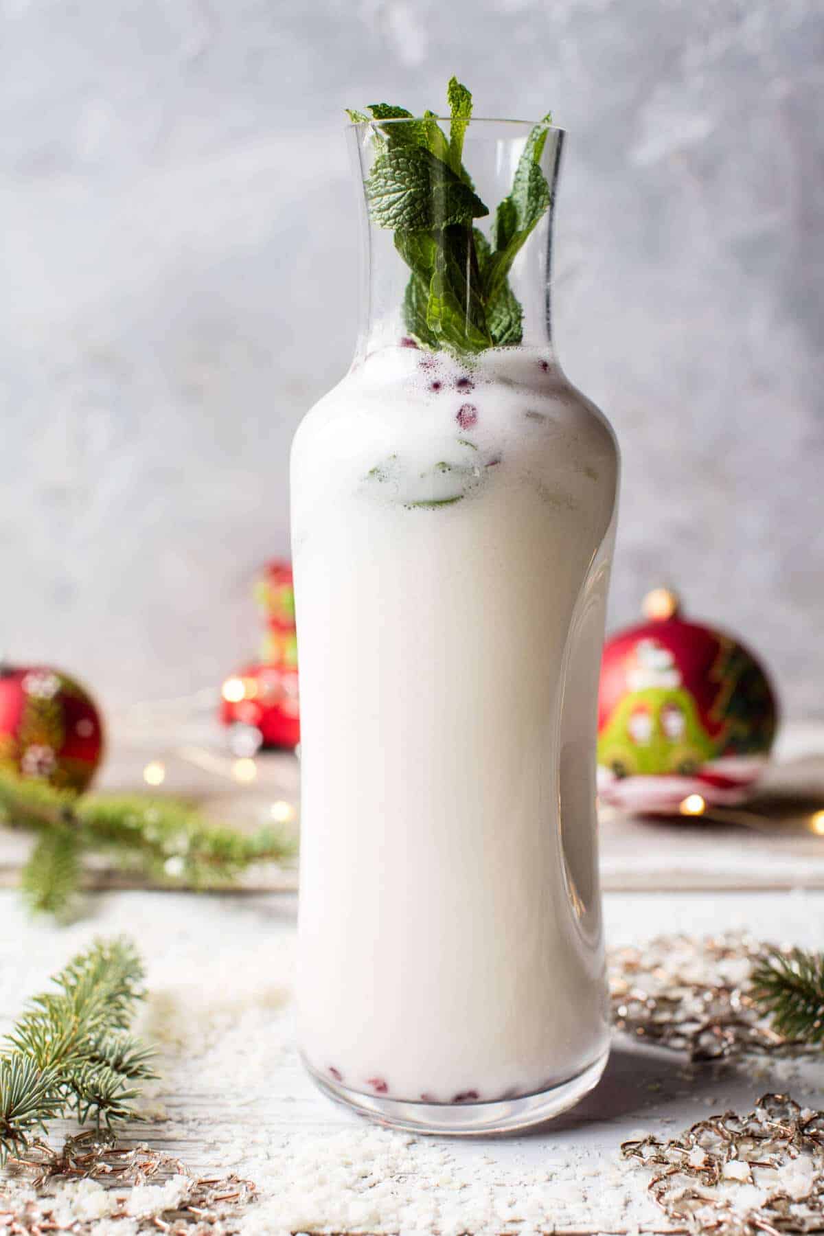 White Christmas Mojito | halfbakedharvest.com @hbharvest