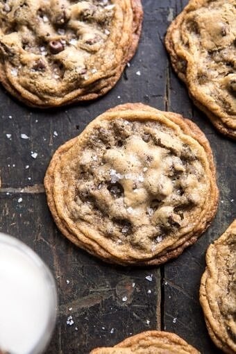 Giant Chocolate Chip Cookies | halfbakedharvest.com @hbharvest
