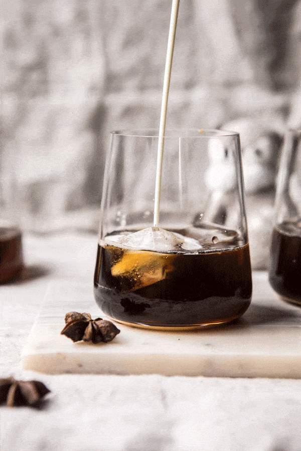 Vanilla Chai Tea White Russian | halfbakedharvest.com @hbharvest