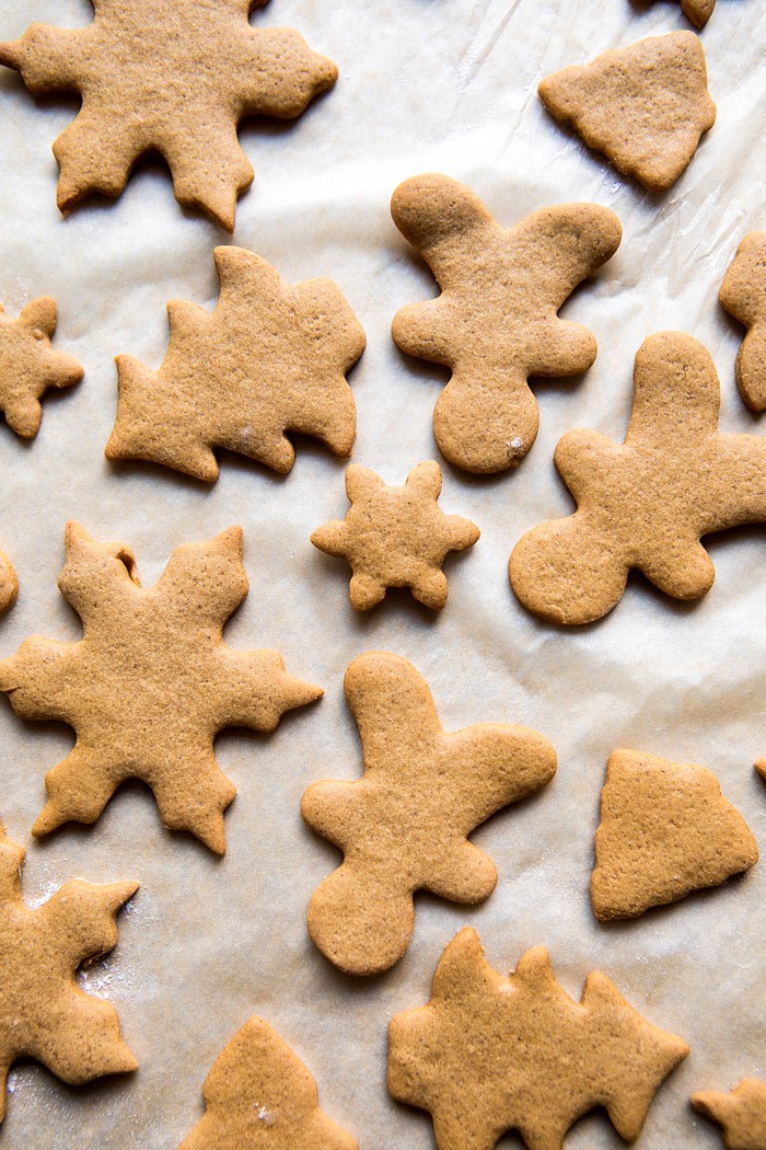 Gingerbread Snowglobe Place Setting | halfbakedharvest.com @hbharvest