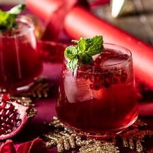 The Santa Clause Smash | halfbakedharvest.com #christmasdrink #bourbon #cocktail