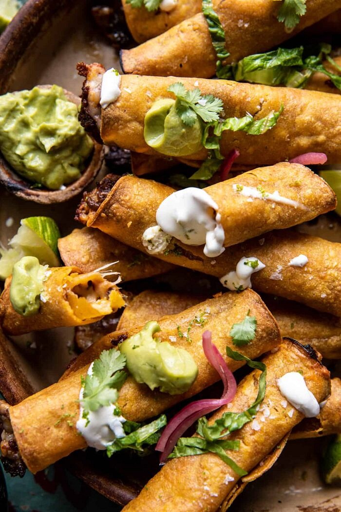 overhead close up photo of Queso Fundido