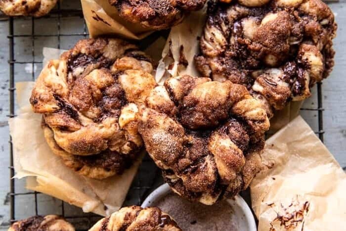 Easy Chocolate Cinnamon Crunch Knots 