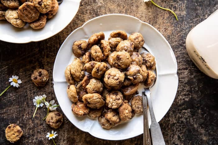 Homemade Oatmeal Chocolate Chip Cookie Crisp Cereal | halfbakedharvest.com Homemade Oatmeal Chocolate Chip Cookie Crisp Cereal | halfbakedharvest.com