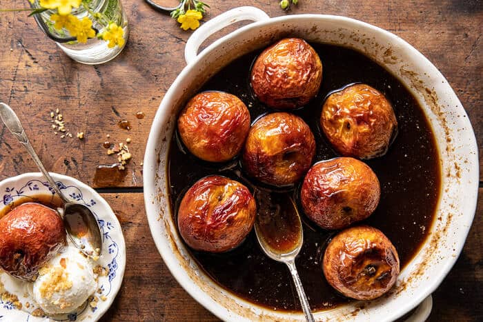 Nonnie's 5 Ingredient Peach Dump | halfbakedharvest.com