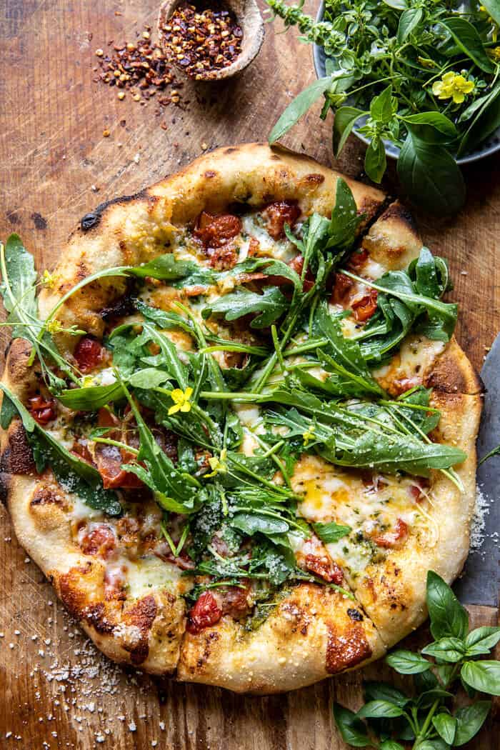 Arugula Tomato Cheese Pizza | halfbakedharvest.com Arugula Tomato Cheese Pizza | halfbakedharvest.com