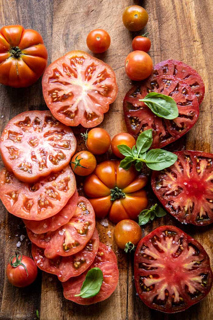 Pesto Caprese Chicken in White Wine Pan Sauce | halfbakedharvest.com Pesto Caprese Chicken in White Wine Pan Sauce | halfbakedharvest.com