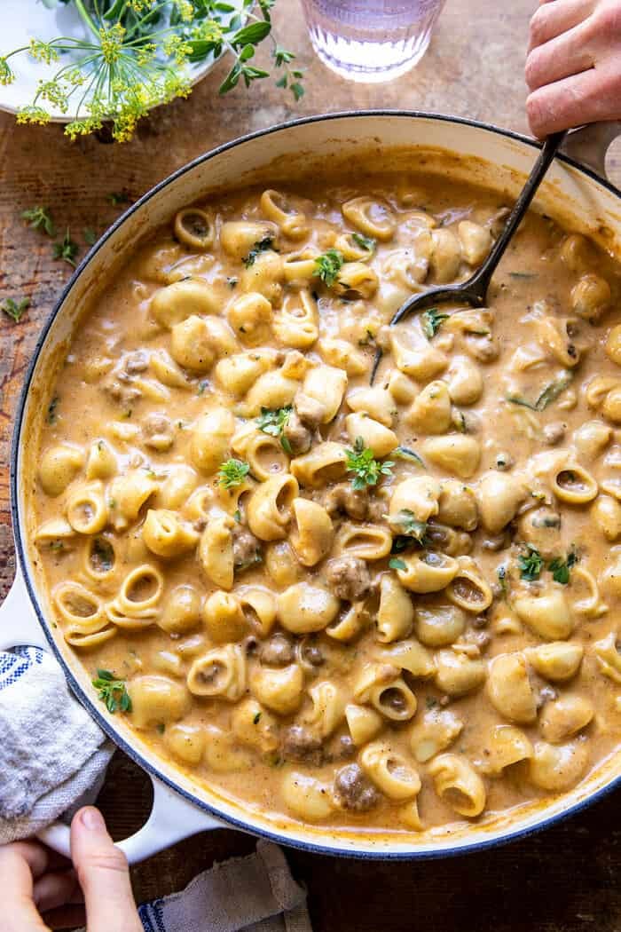 Healthier Homemade One Pot Hamburger Helper | halfbakeharvest.com Healthier Homemade One Pot Hamburger Helper | halfbakeharvest.com