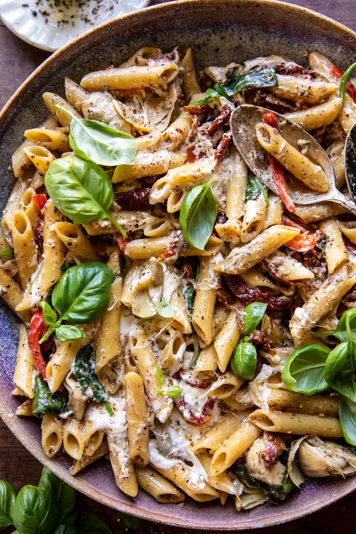 One Pot Spinach and Sun-Dried Tomato Burrata Pasta | halfbakedharvest.com