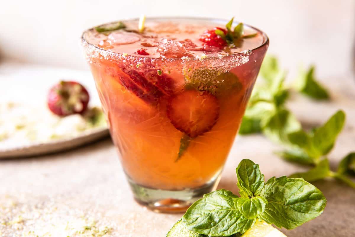 Strawberry Mojito | halfbakedharvest.com