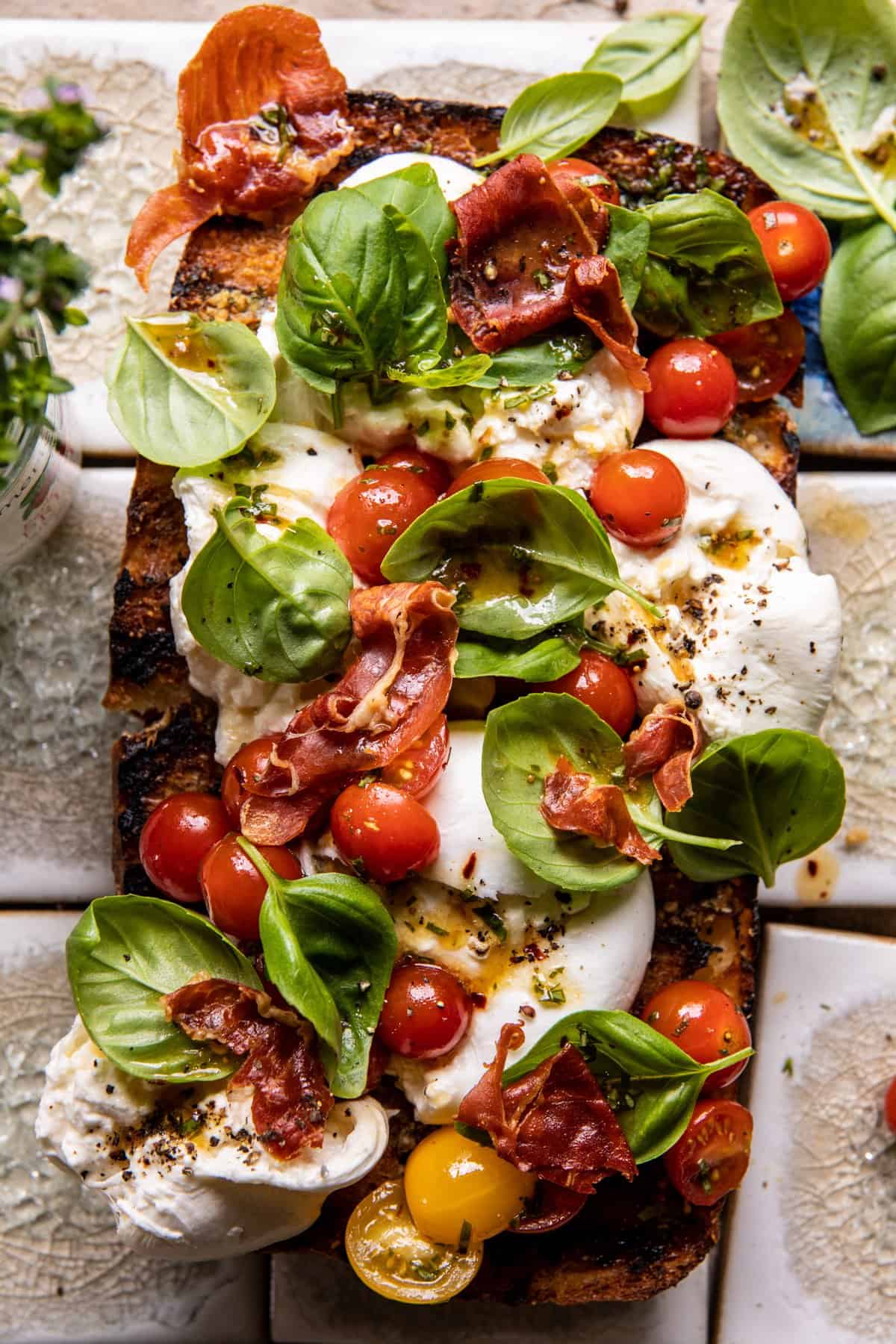 Caprese Garlic Bread with Crispy Prosciutto | halfbakedharvest.com