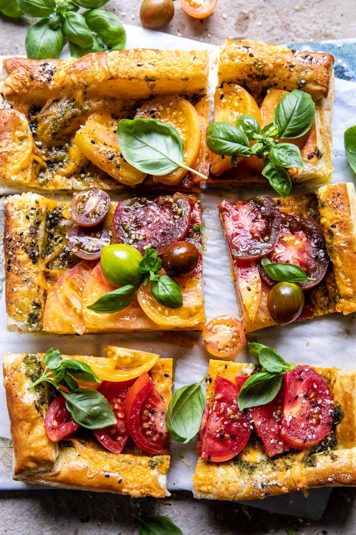 Heirloom Tomato Cheddar Tart with Everything Spice | halfbakedharvest.com