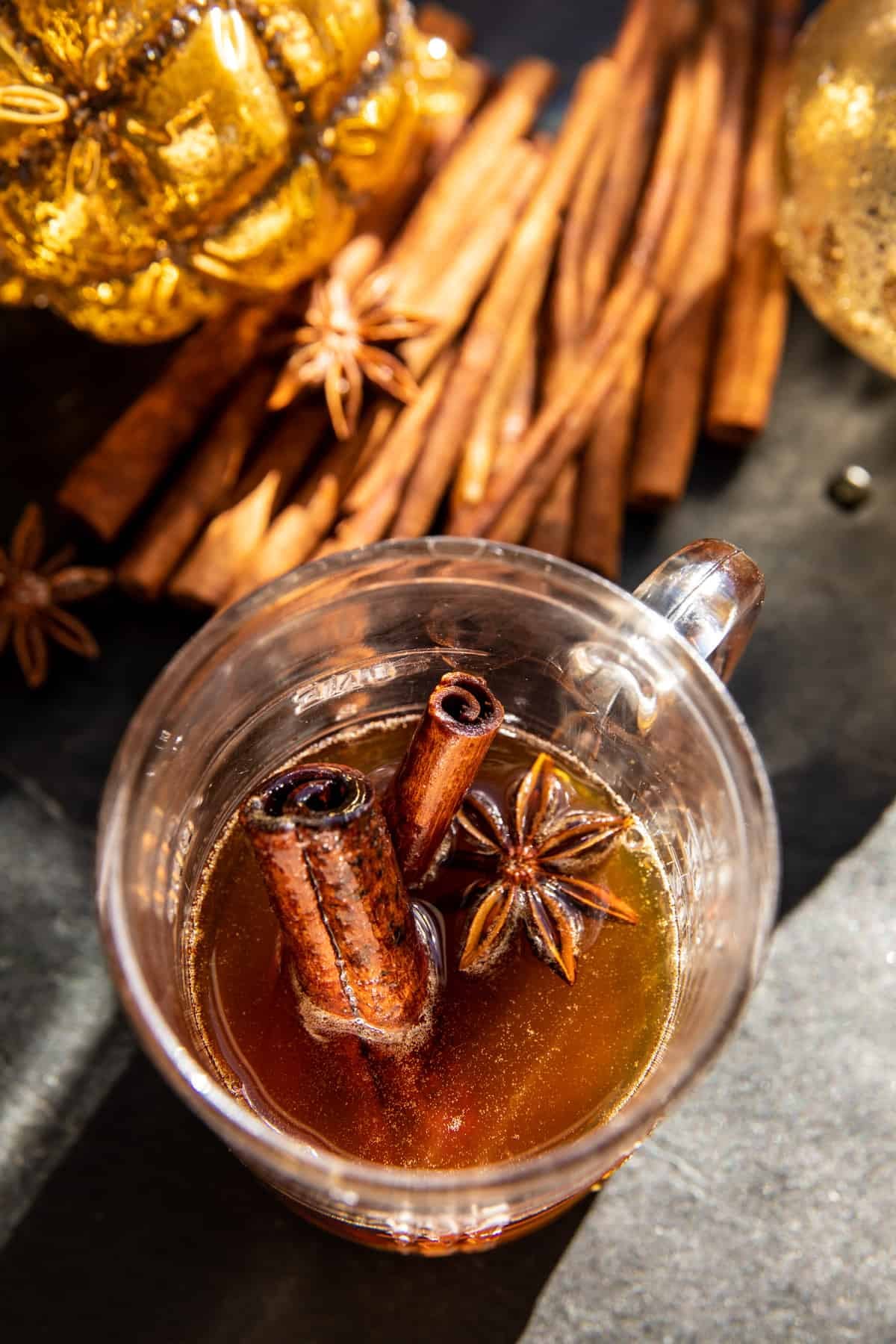 Christmas Vacation Dirty Chai Cocktail (with mocktail) | halfbakedharvest.com