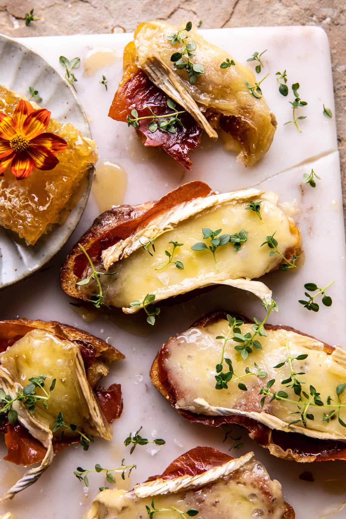 Baked Brie Crostini with Crispy Prosciutto | halfbakedharvest.com