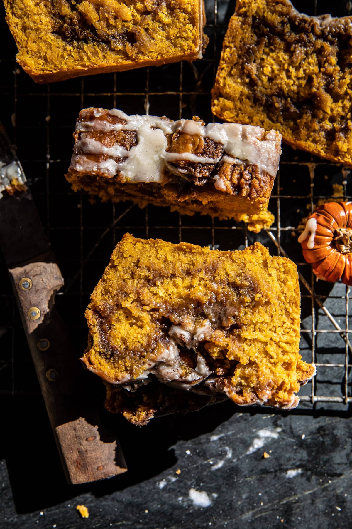Pumpkin Butter Cinnamon Roll Bread | halfbakedhavrest.com