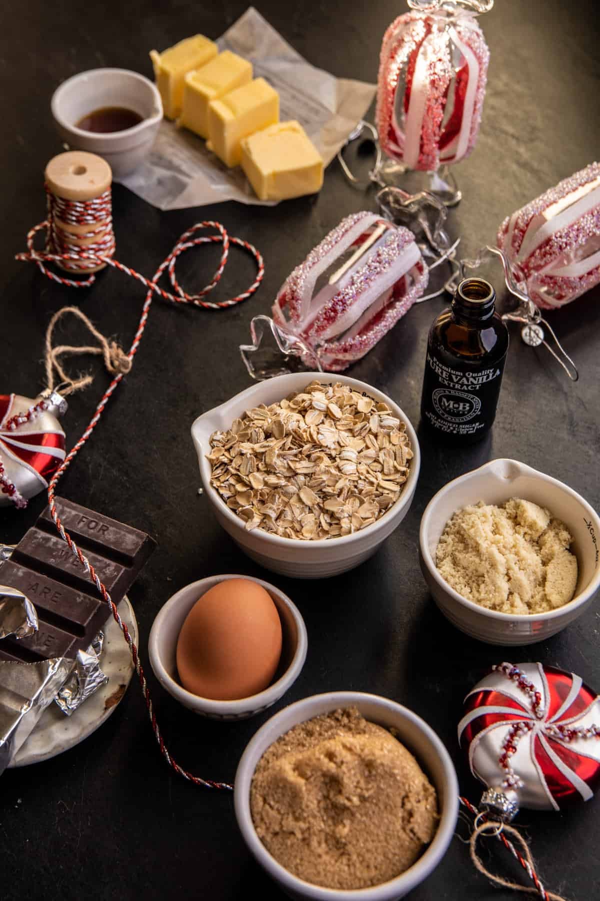 Easy Chocolate Oatmeal Lace Cookies | halfbakedharves.com