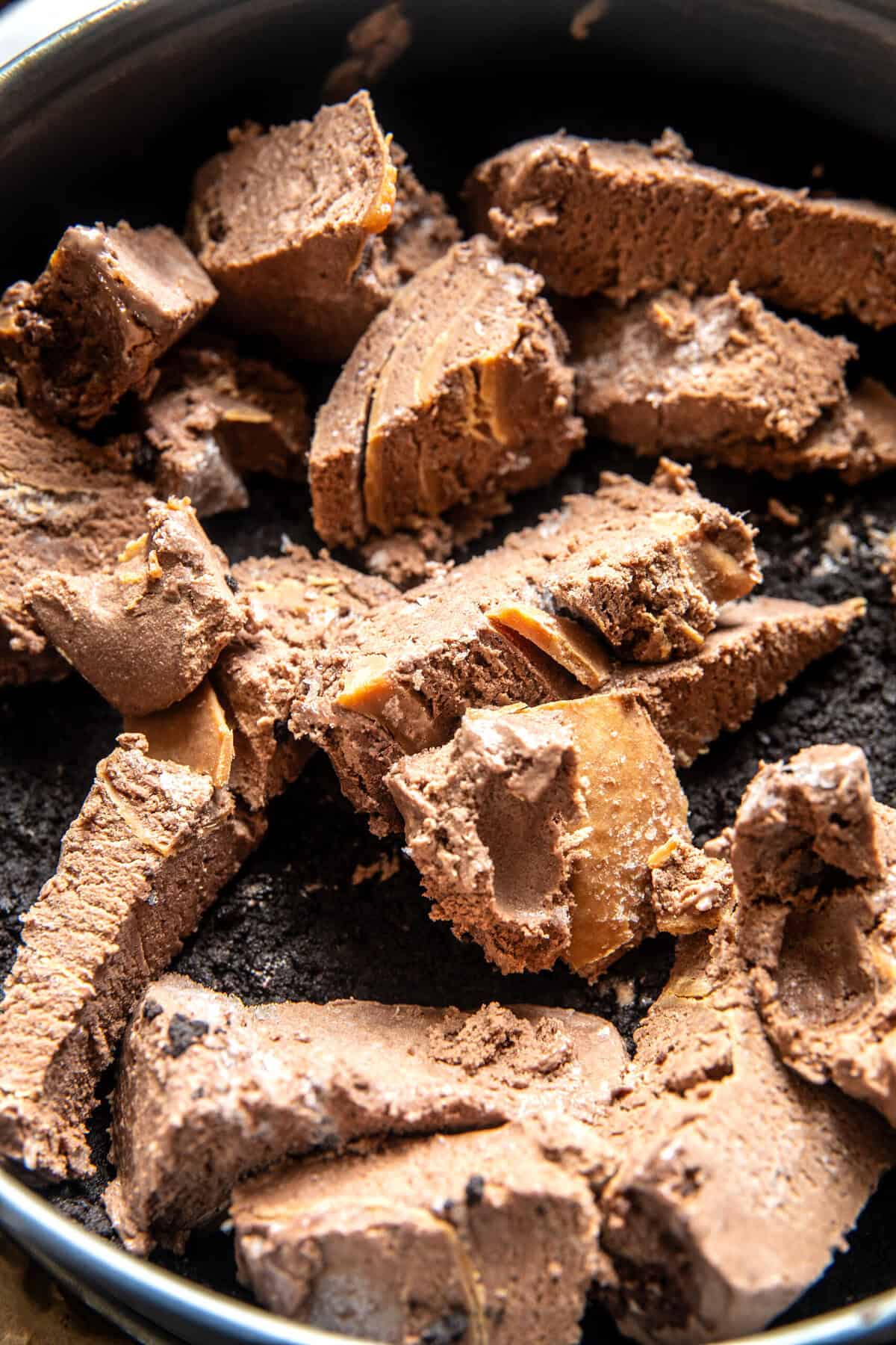 Frozen Chocolate Peanut Butter Cream Pie | halfbakedharvest.com