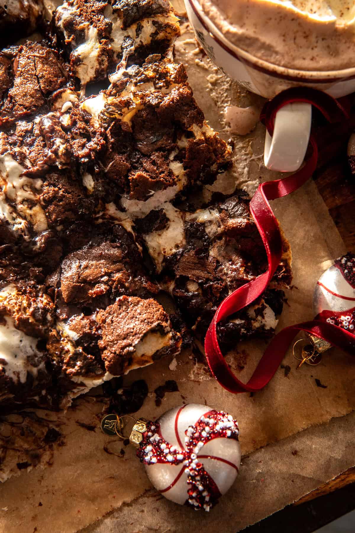 Toasted Marshmallow Hot Chocolate Bars | halfbakedharest.com