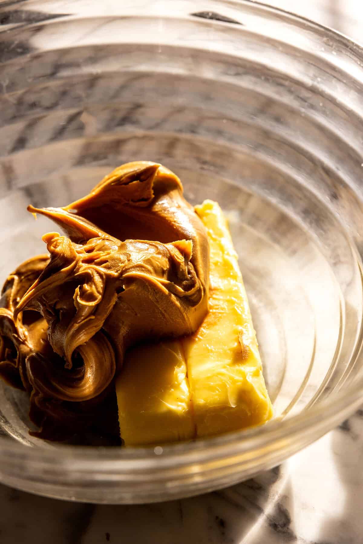 Lunch Lady Peanut Butter Chip Cookies | halfbakedharvest.com