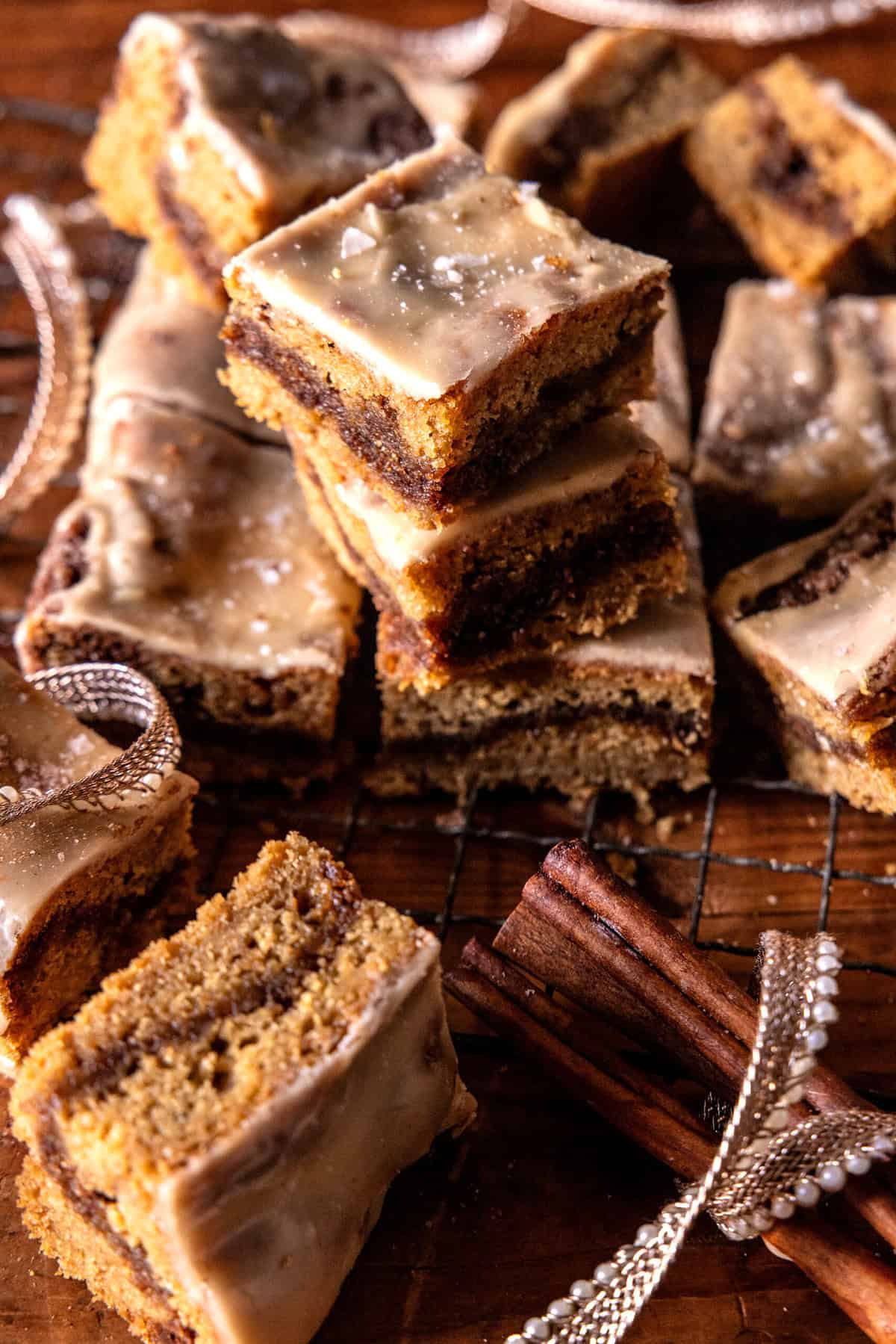 Frosted Brown Butter Snickerdoodle Blondies | halfbakedharvest.com