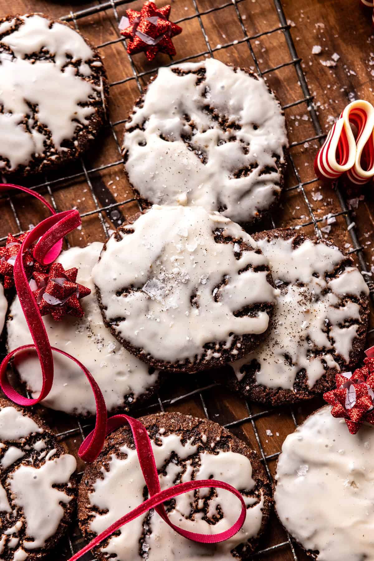 Frosted Gingersnaps | halfbakedharvest.com